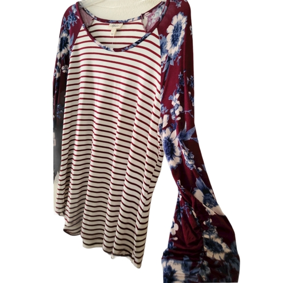 Style & Co Top - Picture 4 of 13